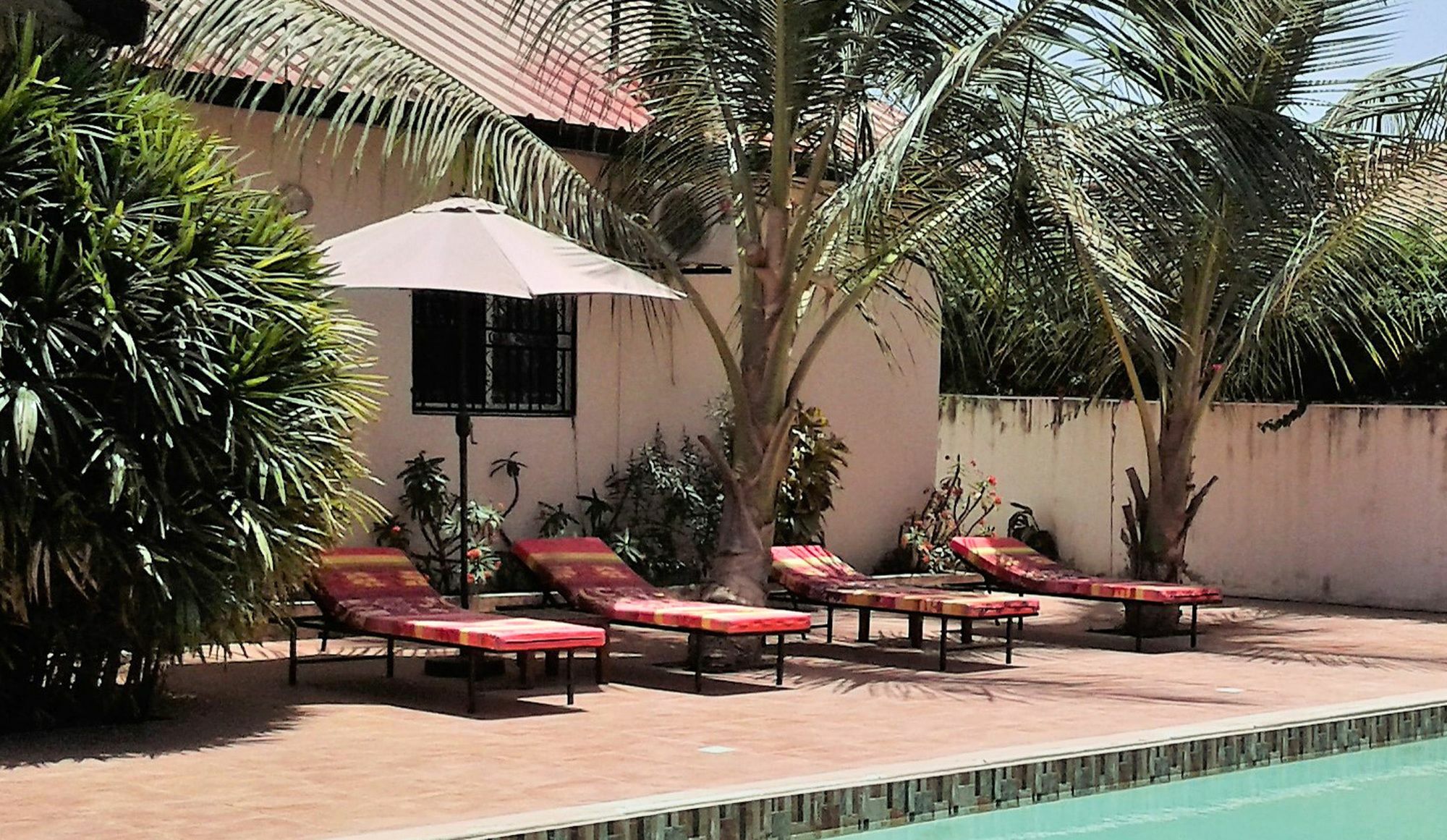 B & B Villa Calliandra Bijilo Bagian luar foto