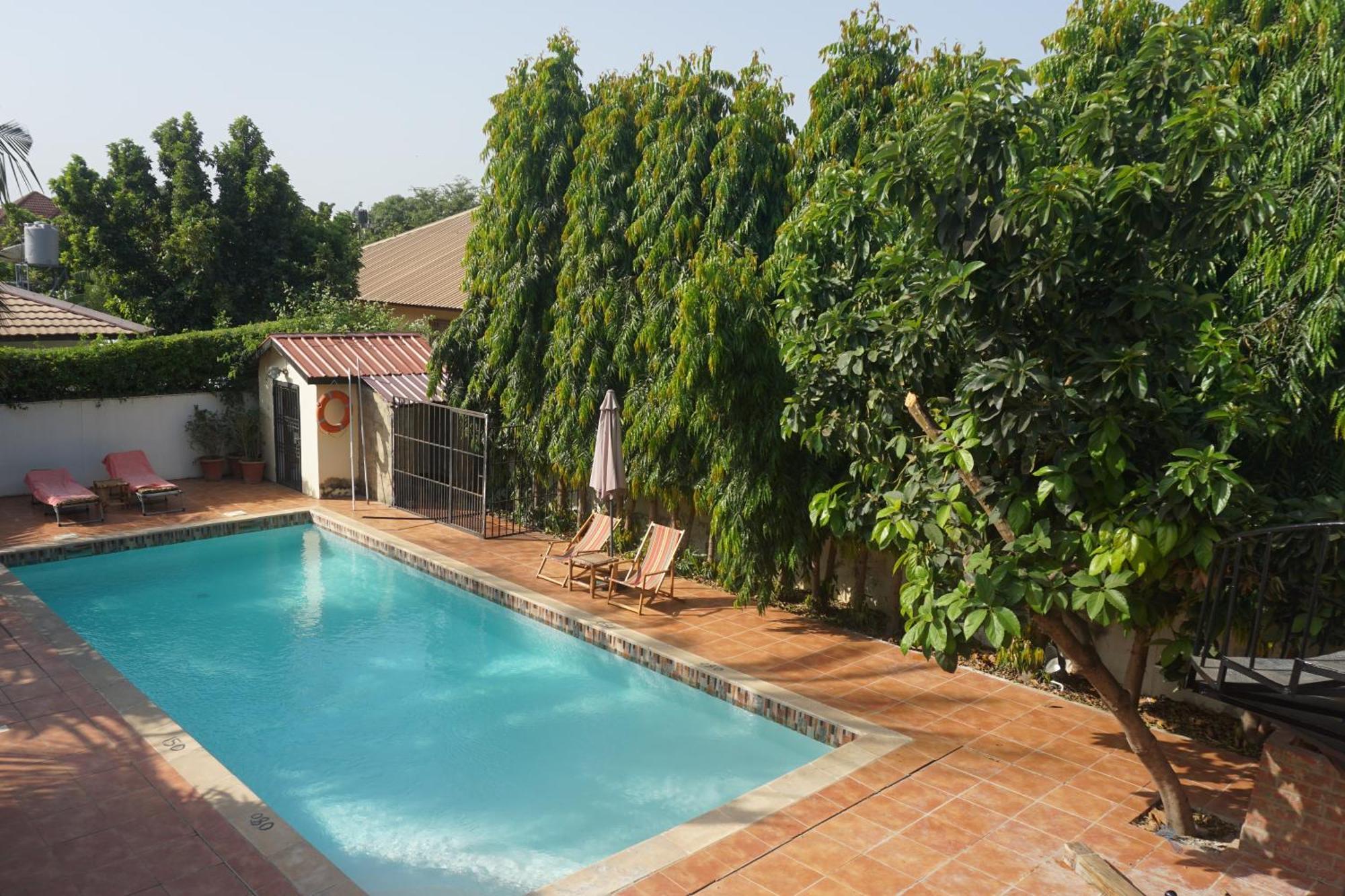 B & B Villa Calliandra Bijilo Bagian luar foto